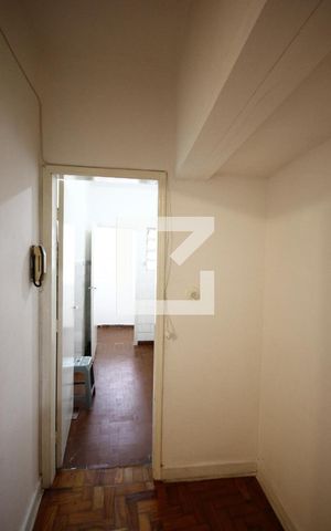 Apartamento à venda com 45m², 1 quarto e sem vagaCorredor