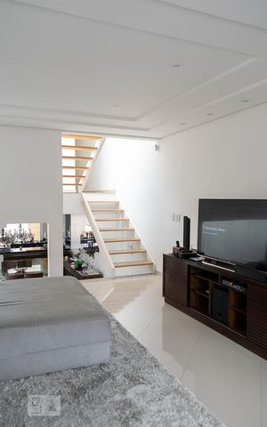 Casa à venda com 450m², 3 quartos e 8 vagas Casa à venda com 450m², 3 quartos e 8 vagasSALA