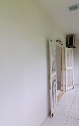Casa de condomínio à venda com 480m², 3 quartos e 3 vagasVaranda da Suíte 2