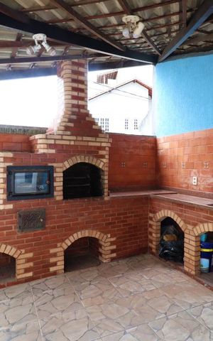 Casa de condomínio à venda com 480m², 3 quartos e 3 vagasChurrasqueira