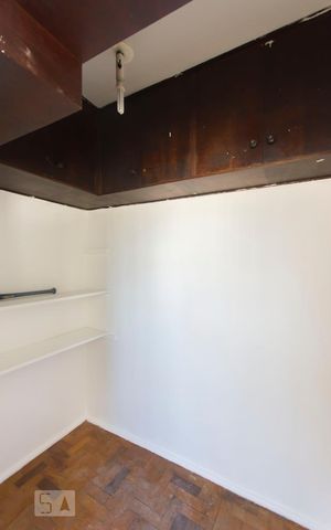 Apartamento para alugar com 75m², 2 quartos e sem vaga Apartamento para alugar com 75m², 2 quartos e sem vagaQuarto de serviço