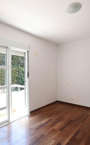 Casa de condomínio à venda com 456m², 3 quartos e 4 vagas Casa de condomínio à venda com 456m², 3 quartos e 4 vagasSuíte 3