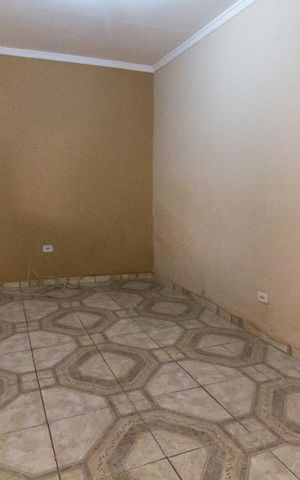 Casa à venda com 80m², 2 quartos e 1 vagaSala
