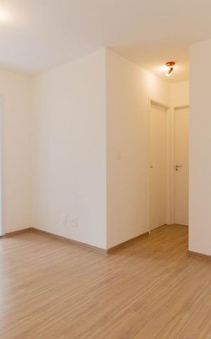 Apartamento à venda com 57m², 2 quartos e 1 vaga Apartamento à venda com 57m², 2 quartos e 1 vagaSala