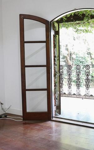 Casa à venda com 275m², 4 quartos e 6 vagas Casa à venda com 275m², 4 quartos e 6 vagasQuarto 4