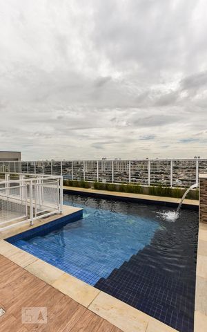Apartamento à venda com 42m², 1 quarto e 1 vagaPiscina