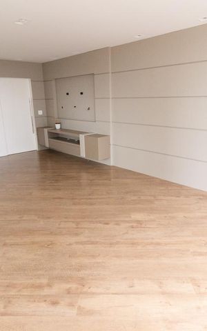 Apartamento para alugar com 255m², 4 quartos e 2 vagas Apartamento para alugar com 255m², 4 quartos e 2 vagasSala TV