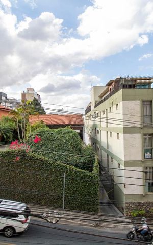 Apartamento à venda com 162m², 3 quartos e 2 vagasVista