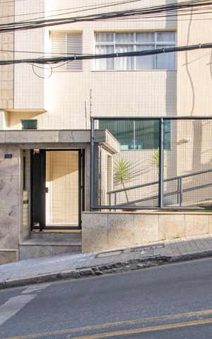 Apartamento à venda com 162m², 3 quartos e 2 vagasFachada