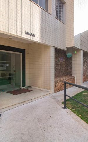Apartamento à venda com 162m², 3 quartos e 2 vagasFachada