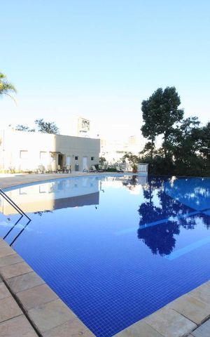 Apartamento à venda com 145m², 4 quartos e 3 vagasPiscina