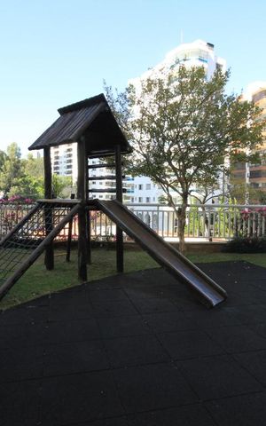Apartamento à venda com 145m², 4 quartos e 3 vagasPlayground
