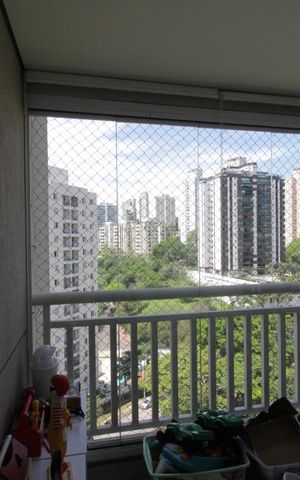Apartamento à venda com 145m², 4 quartos e 3 vagasVista do quarto 2