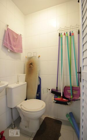 Apartamento à venda com 145m², 4 quartos e 3 vagasBanheiro de serviço