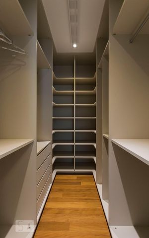 Apartamento para alugar com 69m², 1 quarto e 1 vagaSuíte - Closet