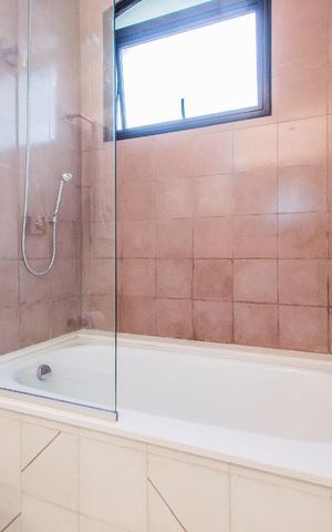 Apartamento à venda com 248m², 3 quartos e 3 vagasBanheiro da Suíte 1