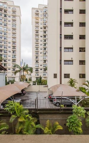 Apartamento à venda com 248m², 3 quartos e 3 vagasVista da Sala 2
