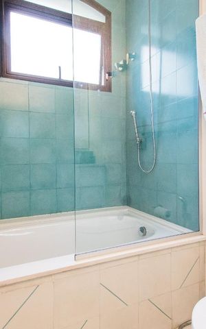 Apartamento à venda com 248m², 3 quartos e 3 vagasBanheiro da Suíte 2