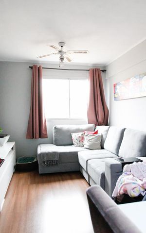 Apartamento à venda com 56m², 2 quartos e 1 vaga Apartamento à venda com 56m², 2 quartos e 1 vagaSala