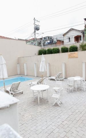 Apartamento à venda com 56m², 2 quartos e 1 vaga Apartamento à venda com 56m², 2 quartos e 1 vagaÁrea comum - Piscina