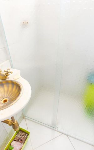 Apartamento para alugar com 100m², 2 quartos e 1 vaga Apartamento para alugar com 100m², 2 quartos e 1 vagaBanheiro 2