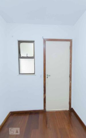 Apartamento à venda com 140m², 3 quartos e 2 vagasQuarto de Serviço