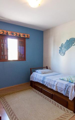 Casa à venda com 159m², 3 quartos e 4 vagasQuarto 2