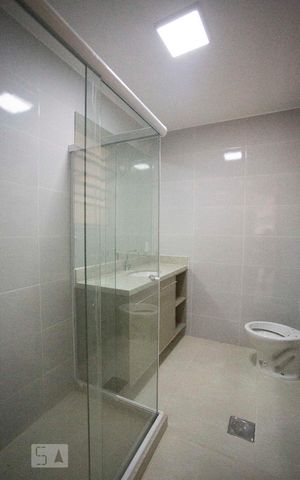 Apartamento para alugar com 80m², 2 quartos e sem vaga Apartamento para alugar com 80m², 2 quartos e sem vagaBanheiro