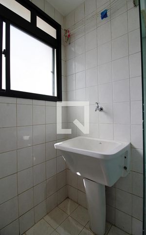 Apartamento à venda com 50m², 2 quartos e 2 vagas Apartamento à venda com 50m², 2 quartos e 2 vagasÁrea de Serviço
