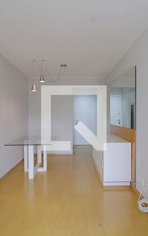 Apartamento à venda com 50m², 2 quartos e 2 vagas Apartamento à venda com 50m², 2 quartos e 2 vagasSala