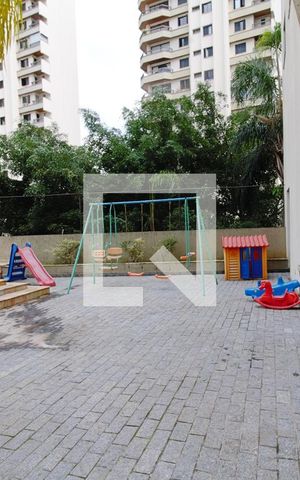 Apartamento à venda com 50m², 2 quartos e 2 vagas Apartamento à venda com 50m², 2 quartos e 2 vagasÁrea comum - Playground