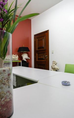 Casa para alugar com 320m², 4 quartos e 4 vagas Casa para alugar com 320m², 4 quartos e 4 vagasEdícula - Quarto 3