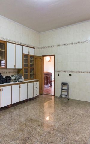 Casa à venda com 300m², 3 quartos e 3 vagasCozinha
