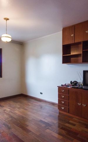 Casa à venda com 300m², 3 quartos e 3 vagasQuarto 1