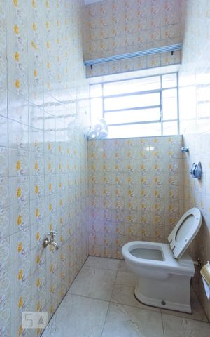 Casa à venda com 300m², 3 quartos e 3 vagasLavabo