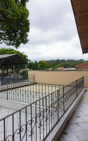 Casa à venda com 300m², 3 quartos e 3 vagasTerraço Suite