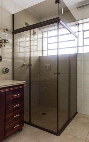 Casa à venda com 300m², 3 quartos e 3 vagasBanheiro
