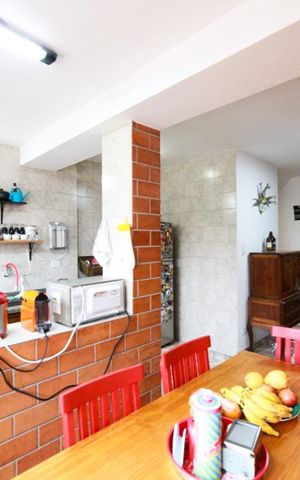 Casa para alugar com 130m², 2 quartos e 1 vagaCozinha
