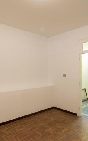 Casa à venda com 100m², 2 quartos e sem vagaComodo piso inferior