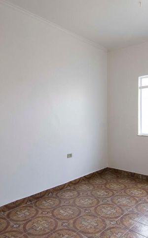 Casa à venda com 100m², 2 quartos e sem vagaSala