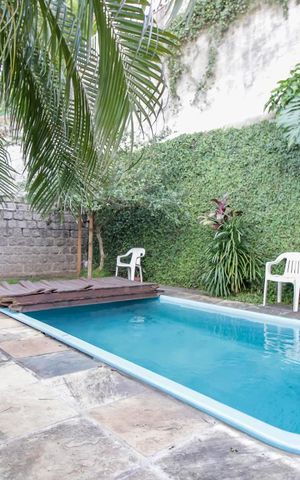 Casa à venda com 300m², 3 quartos e 3 vagasPiscina