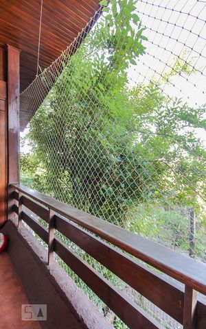 Casa à venda com 300m², 3 quartos e 3 vagasSacada 