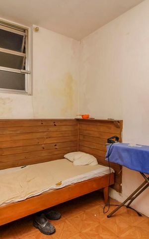 Casa à venda com 300m², 3 quartos e 3 vagasQuarto de Serviço