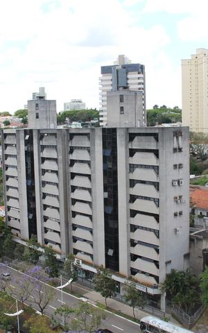 Apartamento à venda com 288m², 4 quartos e 3 vagasQuarto 4 - Vista da sacada