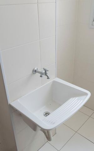 Apartamento para alugar com 41m², 2 quartos e sem vagaÁrea de serviço (Tanque)