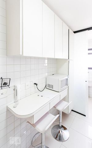 Apartamento à venda com 176m², 3 quartos e 2 vagas Apartamento à venda com 176m², 3 quartos e 2 vagasCozinha
