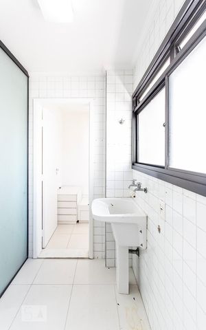 Apartamento à venda com 176m², 3 quartos e 2 vagas Apartamento à venda com 176m², 3 quartos e 2 vagasÁrea de Serviço