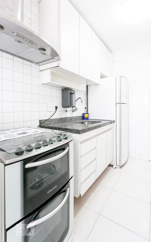 Apartamento à venda com 176m², 3 quartos e 2 vagas Apartamento à venda com 176m², 3 quartos e 2 vagasCozinha