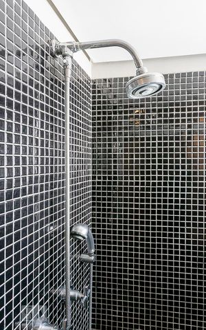 Apartamento à venda com 176m², 3 quartos e 2 vagas Apartamento à venda com 176m², 3 quartos e 2 vagasChuveiro do Banheiro