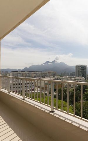 Apartamento à venda com 70m², 1 quarto e 1 vaga Apartamento à venda com 70m², 1 quarto e 1 vagaVaranda